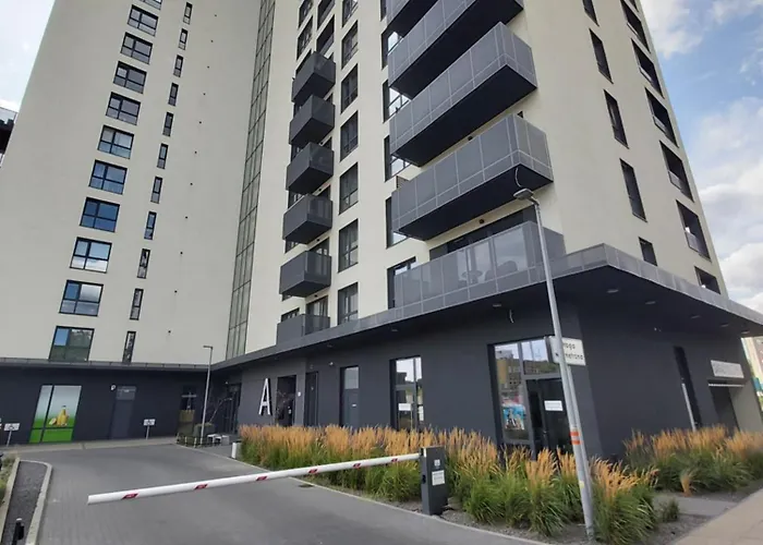 1130 Wojciechowskiego 6a - Tanie W Apartamencie - Samodzielne Zameldowanie ホームステイ