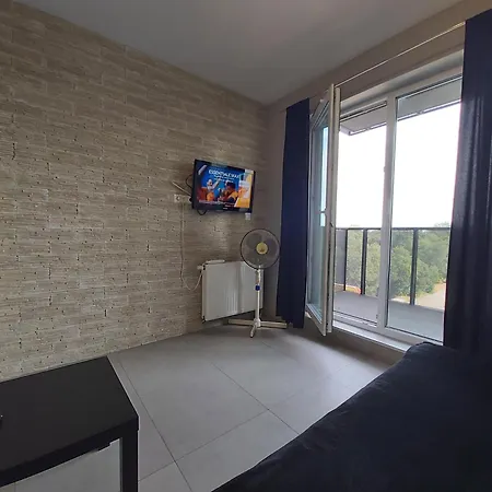 Accommodatie bij particulieren 1130 Wojciechowskiego 6a - Tanie W Apartamencie - Samodzielne Zameldowanie - Self Check In *
