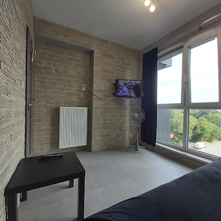 1130 Wojciechowskiego 6a - Tanie W Apartamencie - Samodzielne Zameldowanie - Self Check In Accommodatie bij particulieren Poznań