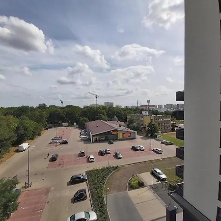 Проживание в семье 1130 Wojciechowskiego 6a - Tanie W Apartamencie - Samodzielne Zameldowanie