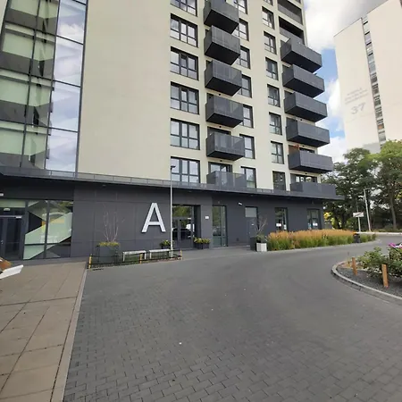 1130 Wojciechowskiego 6a - Tanie W Apartamencie - Samodzielne Zameldowanie - Self Check In Accommodatie bij particulieren *